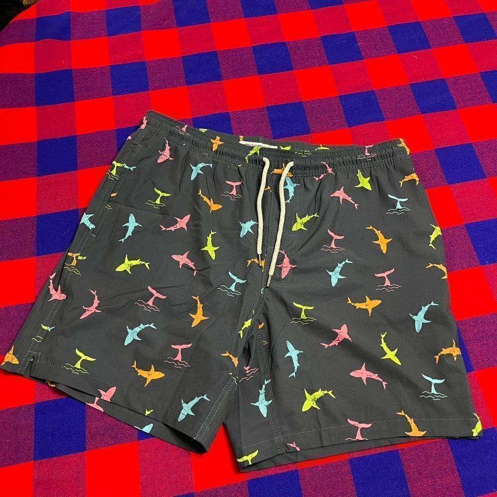 Maamgic Shark Swim Trunks Mesh Lining Board Shorts Size XL